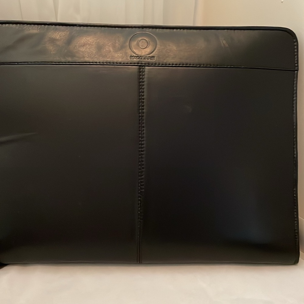 New Leather Business Portfolio with dual zipper - logo branded